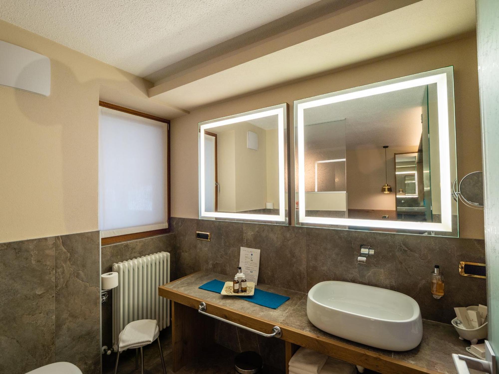 Hotel Cervo Ливиньо Экстерьер фото